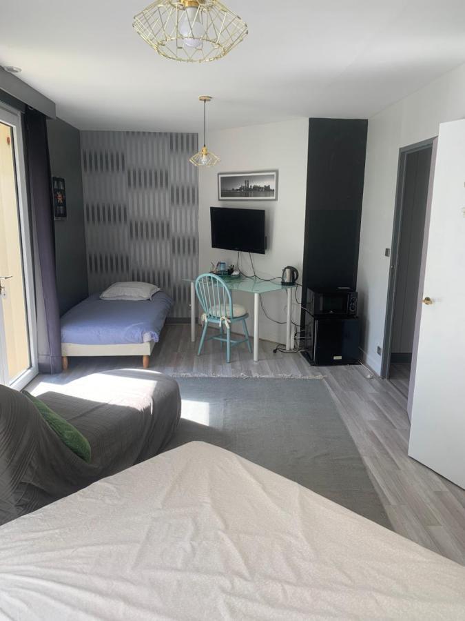 Chambre D'Hotes Le Prieure Gommerville 外观 照片