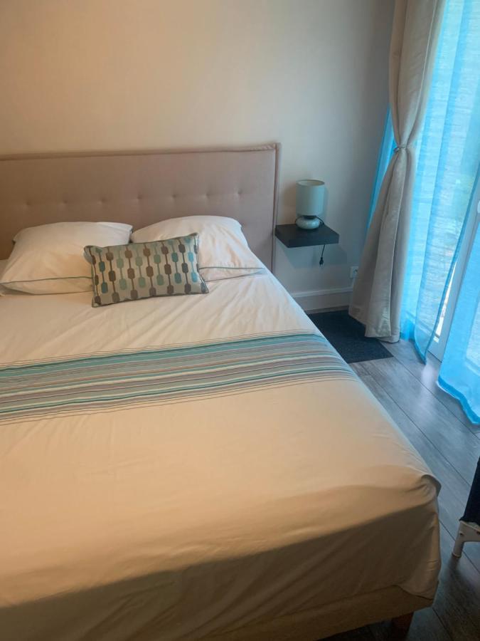 Chambre D'Hotes Le Prieure Gommerville 外观 照片