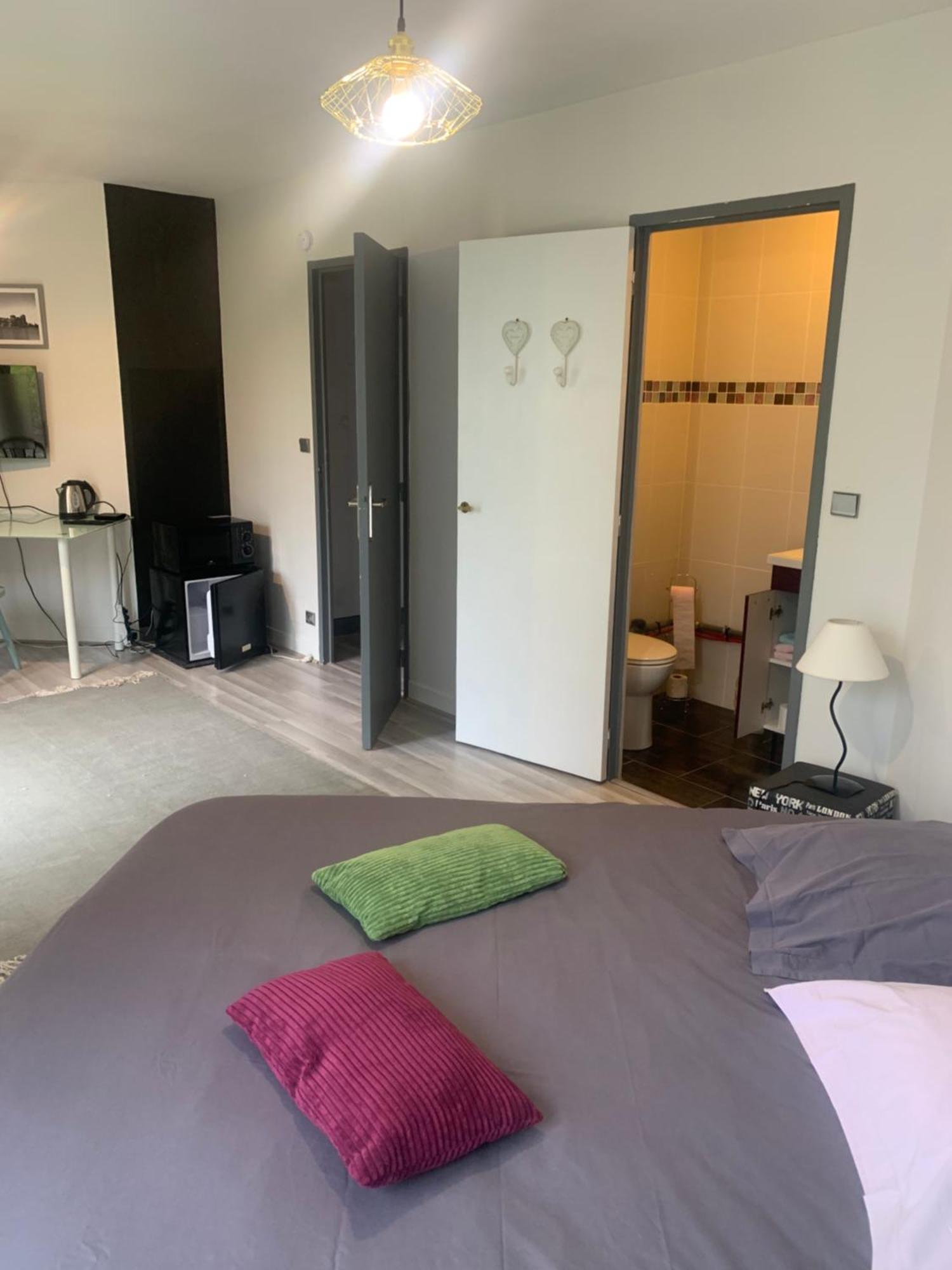Chambre D'Hotes Le Prieure Gommerville 外观 照片